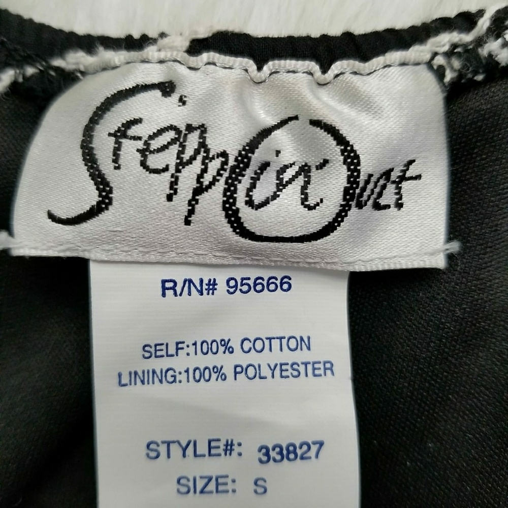 Black & White embroidery fit & flare summer dress - Picture 7 of 8